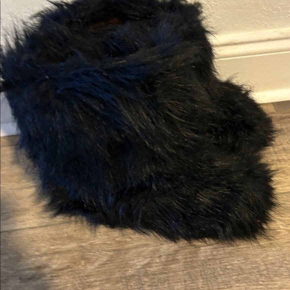 Faux Fur Black Ankle Boots - Picture 3 of 6